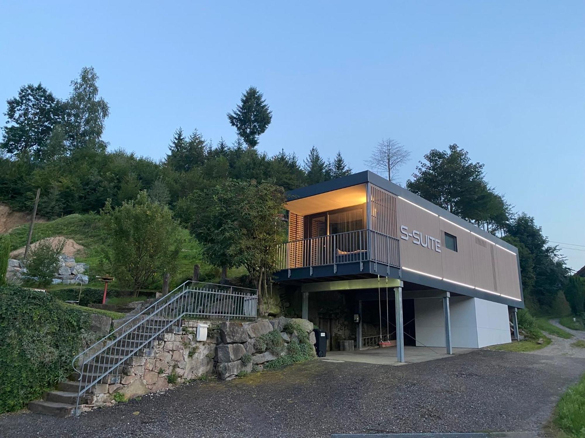 S-Suite Das Design-Ferienhaus Im Schwarzwald Biberach  Exterior photo